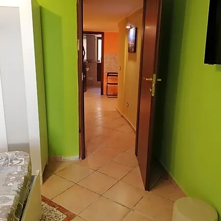 B&bproviter לינה וארוחת בוקר 2*